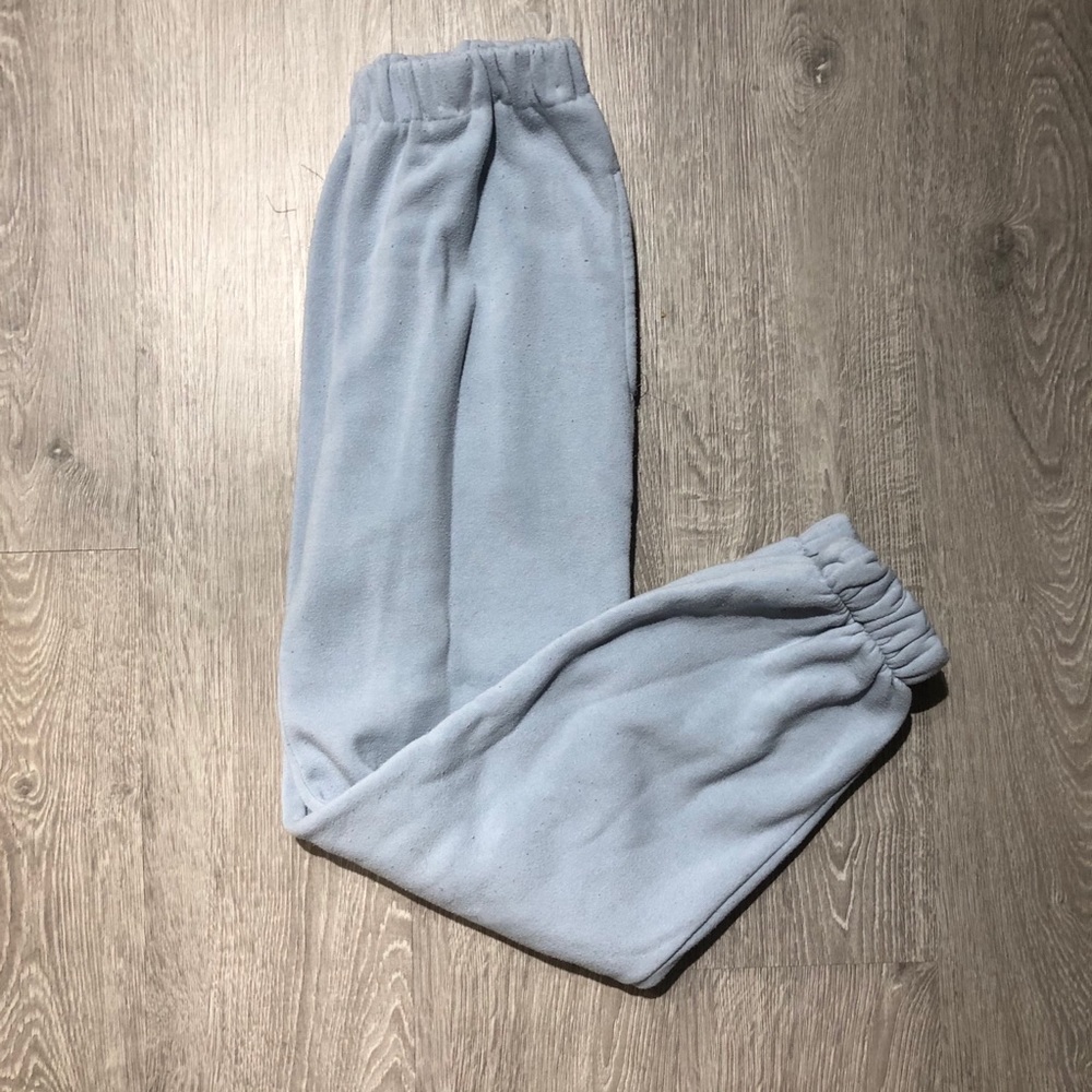 rosa sweatpants